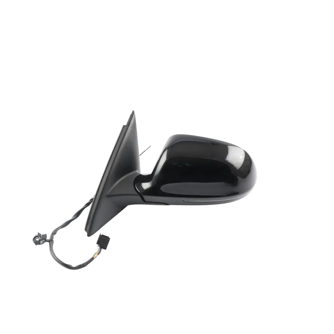 Wing Mirror Cover Left N/S Daytona Grey Pearl Effect - Z7S to Audi Q3 8U with Part number 8U2857409G Audi Q3 8U Wing Mirror Cover Left N/S Daytona Grey Pearl Effect - Z7S - SKU RHD-8U2857409G-DGR - Part number 8U2857409G