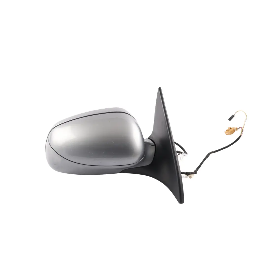 Porsche Cayenne 9PA Electric Wing Mirror Right O/S Salt Lake Grey Metallic - D7Z - SKU RHD-95573123800-SAL - Part number 95573123800