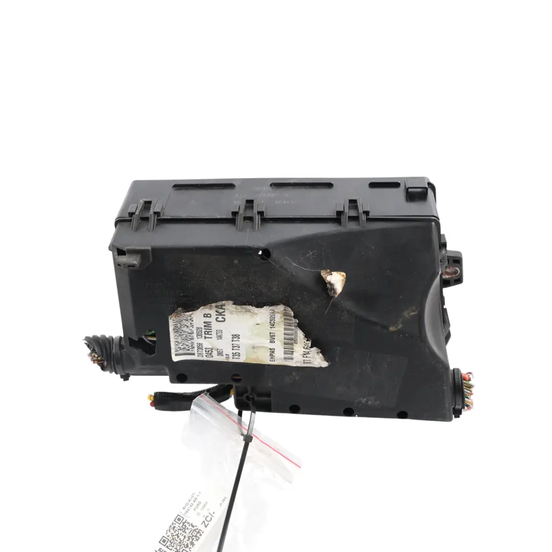 Mk2 Fuse Relay Box Electrical Unit 1.6 TDCi AV6T-14A142-AB to Ford C-Max with Part number 1753548 Ford C-Max Mk2 Fuse Relay Box Electrical Unit 1.6 TDCi AV6T-14A142-AB - SKU RHD-1753548 - Part number 1753548