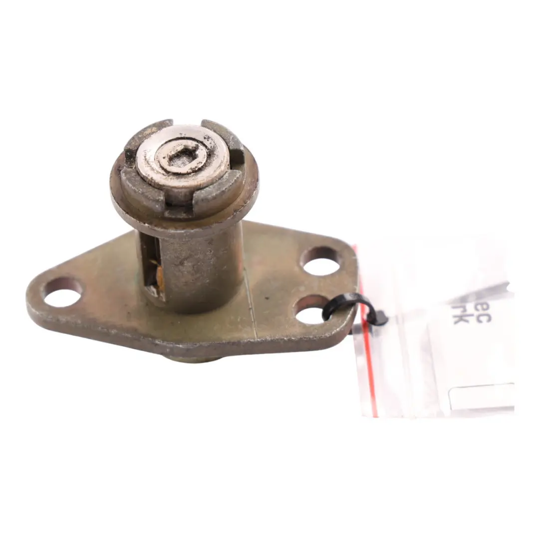 Jaguar Xk8 X100 Rear Tailgate Boot Lid Lock Barrel Cylinder - SKU RHD-HNA7211AA - Part number HNA7211AA