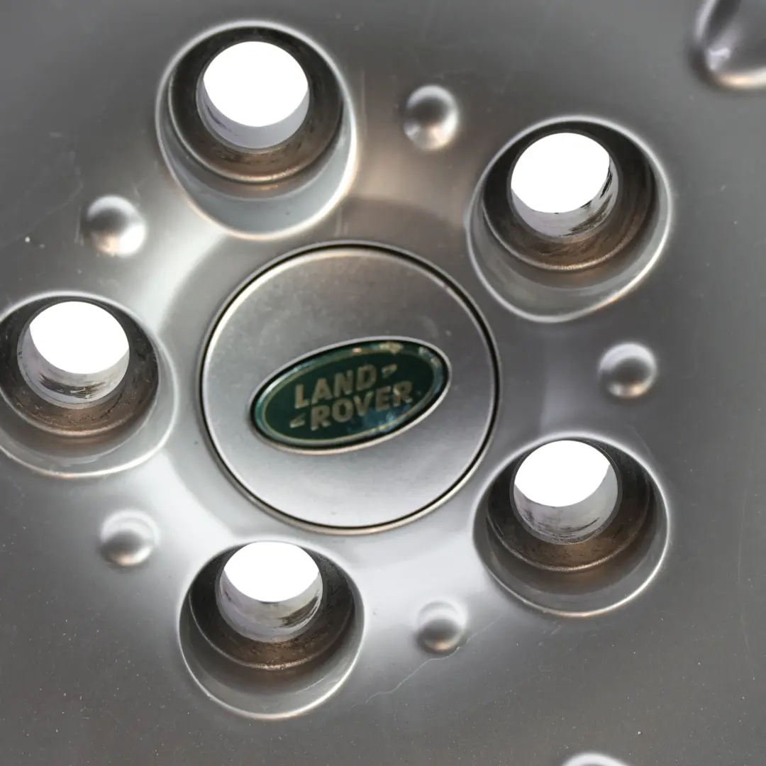 Cerchio in Lega Argento 20" 8.5J ET:58 per Range Rover L322 con numero di parte RRC503050XXX Range Rover L322 Cerchio in Lega Argento 20" 8.5J ET:58 - SKU RRC503050XXX-SL1 - Numero di parte RRC503050XXX