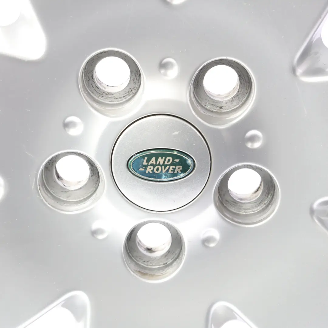 Alloy Wheel Rim Silver 20" 8.5J ET:58 to Range Rover L322 with Part number RRC503050XXX Range Rover L322 Alloy Wheel Rim Silver 20" 8.5J ET:58 - SKU RRC503050XXX-SL2 - Part number RRC503050XXX
