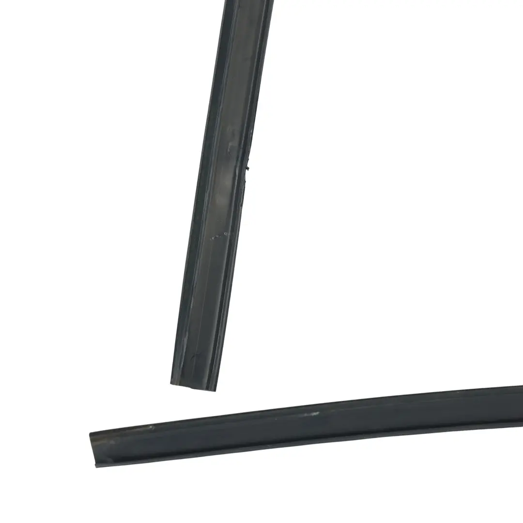 Junta Goma Puerta Delantera Izquierda GX63-21597-A para Jaguar XF X260 con número de pieza T2H18249 Jaguar XF X260 Junta Goma Puerta Delantera Izquierda GX63-21597-A - SKU T2H18249 - Número de pieza T2H18249