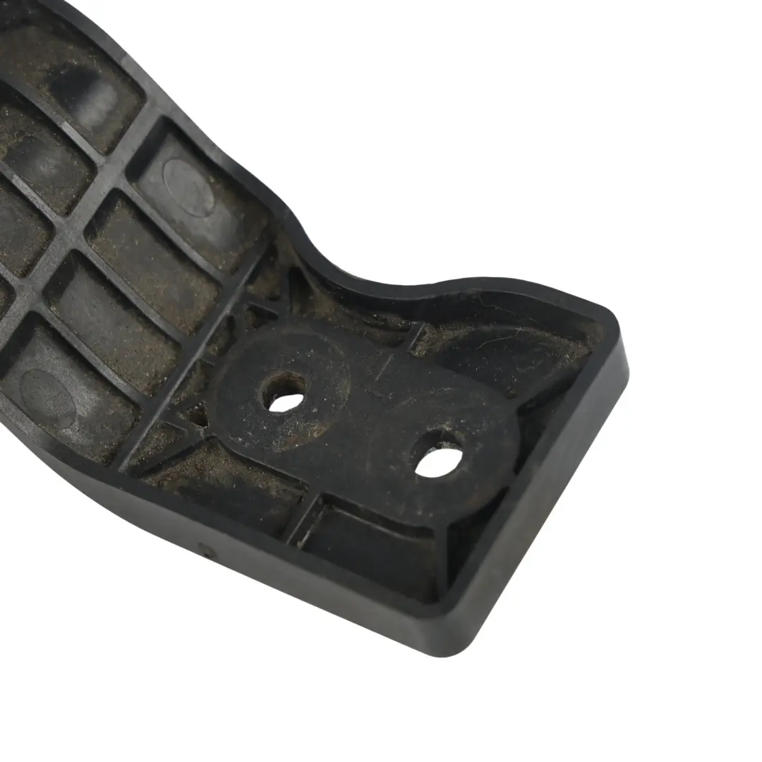 Upper Radiator Mounting Bracket Carrier Left N/S GX73-8K337-AE to Jaguar XF X260 with Part number T2H25177 Jaguar XF X260 Upper Radiator Mounting Bracket Carrier Left N/S GX73-8K337-AE - SKU T2H25177 - Part number T2H25177