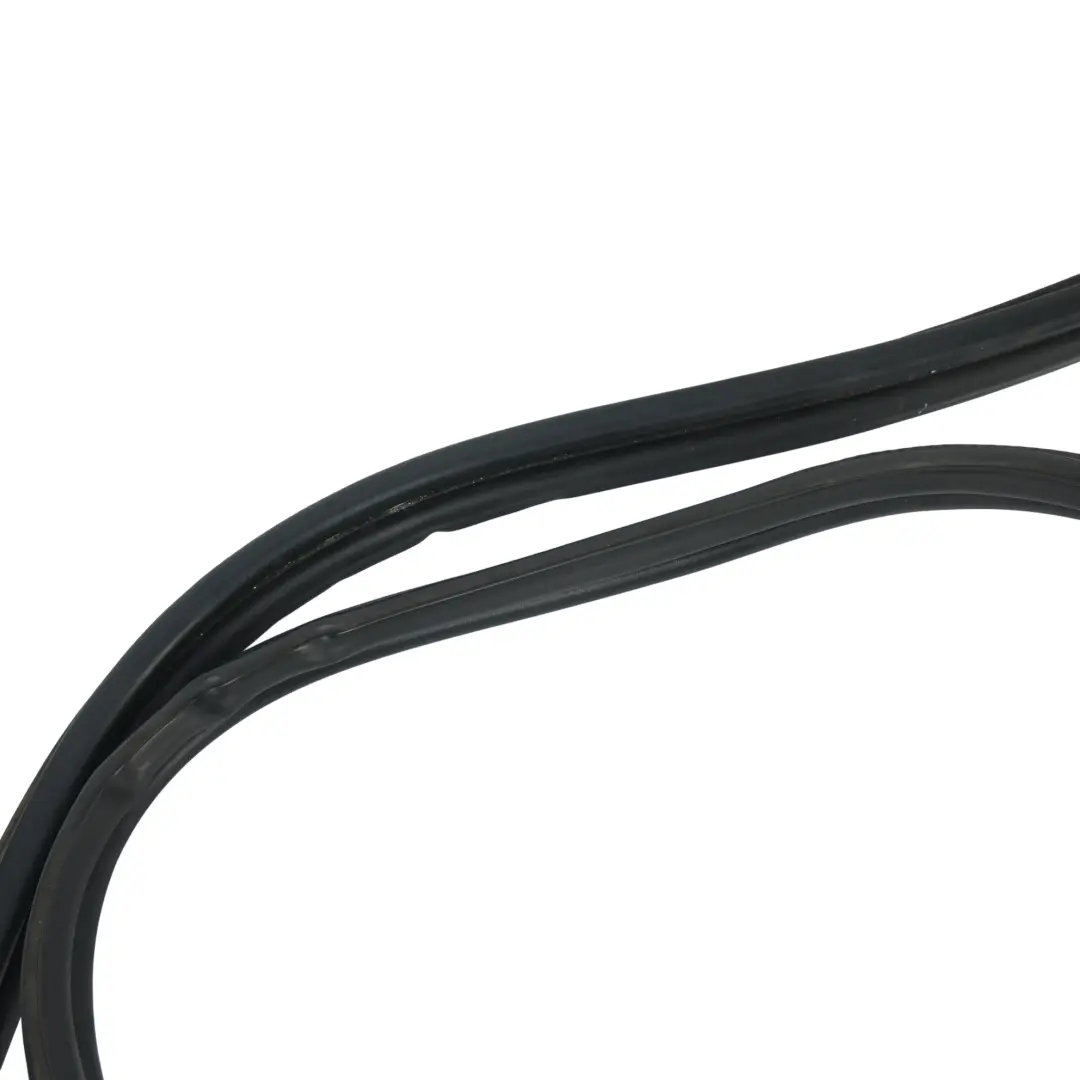 Joint Coffre Caoutchouc Hayon Bas de Porte pour Jaguar XF X260 à propos du numéro de pièce GX63-438A00-AG Jaguar XF X260 Joint Coffre Caoutchouc Hayon Bas de Porte - SKU T2H30056 - Numéro de pièce GX63-438A00-AG