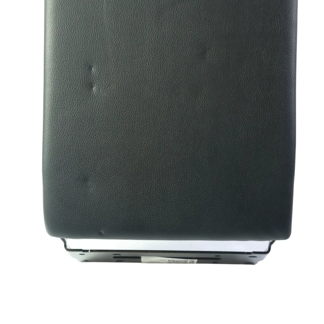 Bracciolo Centrale Posteriore Portabicchieri Pelle Nera per Jaguar XF X260 XE X760 con numero di parte T2H38141PVJ Jaguar XF X260 XE X760 Bracciolo Centrale Posteriore Portabicchieri Pelle Nera - SKU T2H38141PVJ - Numero di parte T2H38141PVJ