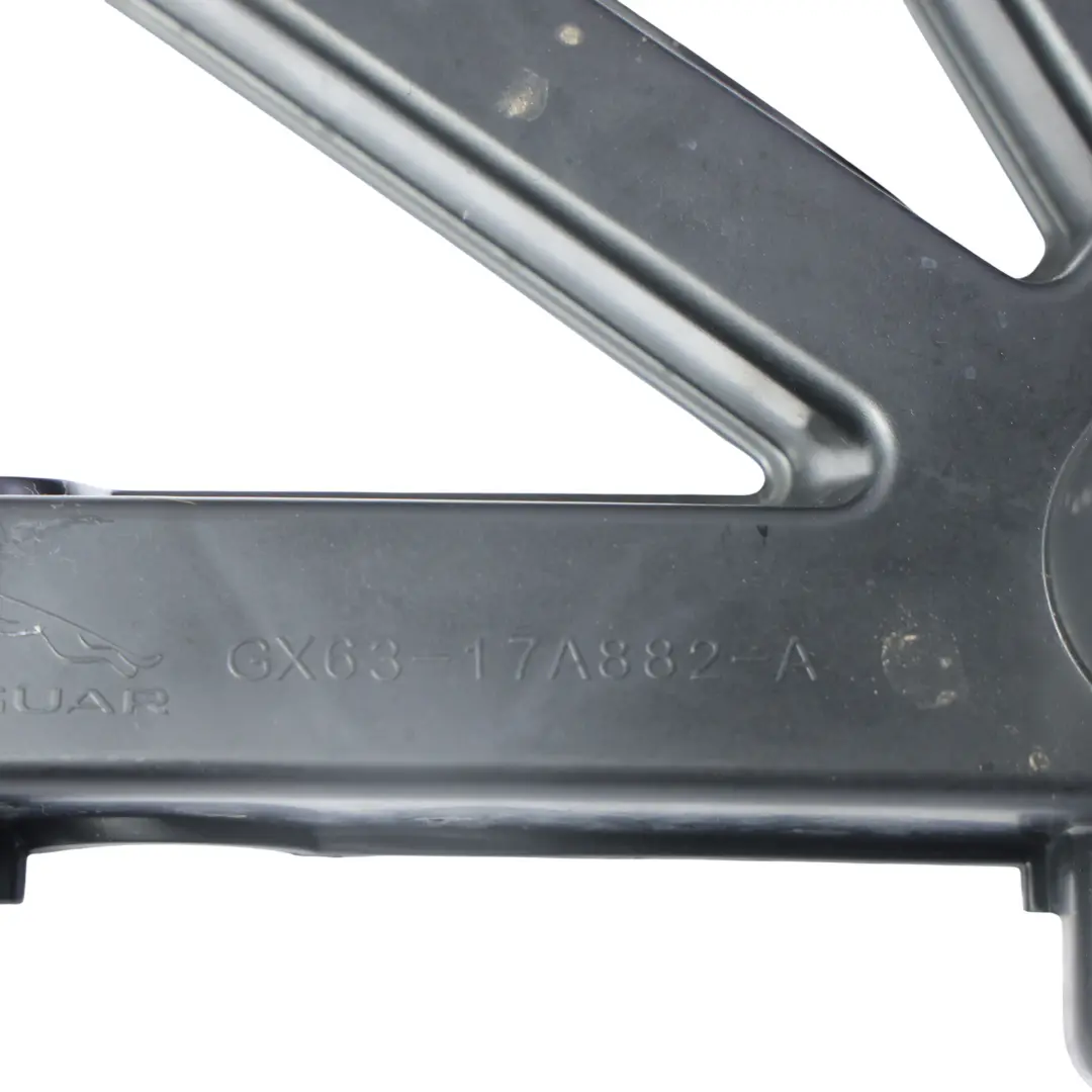 Supporto Guida Staffa Paraurti Anteriore Sinistro GX63-17A882-A per Jaguar XF X260 con numero di parte T2H45642 Jaguar XF X260 Supporto Guida Staffa Paraurti Anteriore Sinistro GX63-17A882-A - SKU T2H45642 - Numero di parte T2H45642