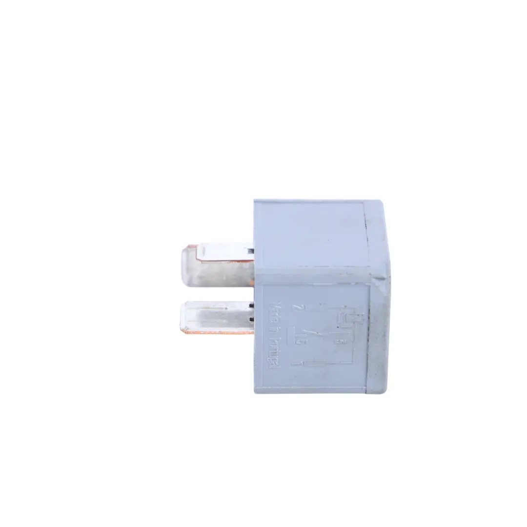Jaguar XF X250 Relais Multi-usage 4 Broches Gris Émetteur Fusible - SKU V23136-J4-X62 - Numéro de pièce V23136-J4-X62
