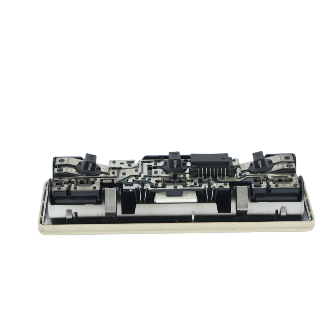 Vorne Innenraum Dach Leseleuchte für Land Rover Range Rover L322 mit Teilenummer XDM500100NUG Land Rover Range Rover L322 Vorne Innenraum Dach Leseleuchte - SKU XDM500100NUG - Teilenummer XDM500100NUG