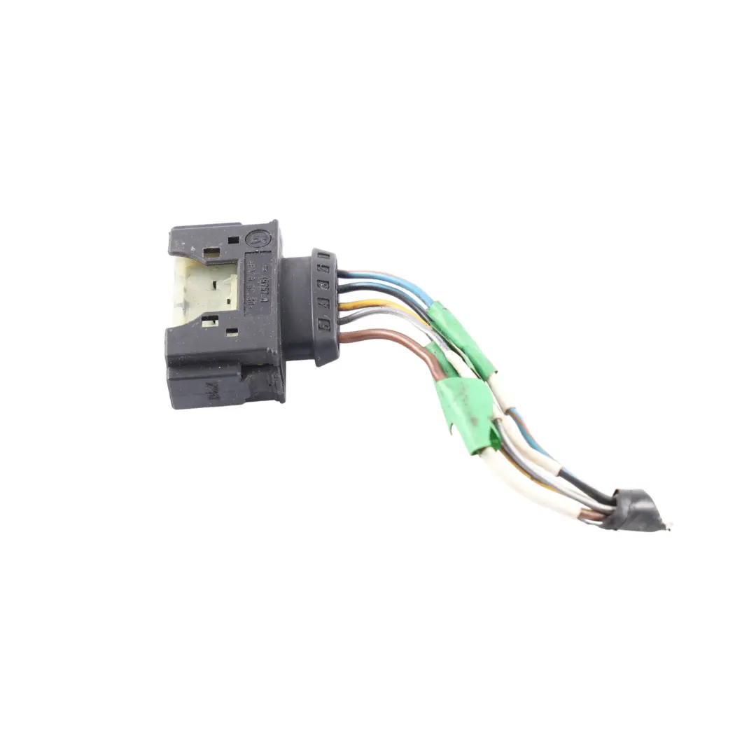 Land Rover L322 Tail Light Rear Lamp Right O/S Plug Socket Wiring - SKU XFB000244-1 - Part number XFB000244