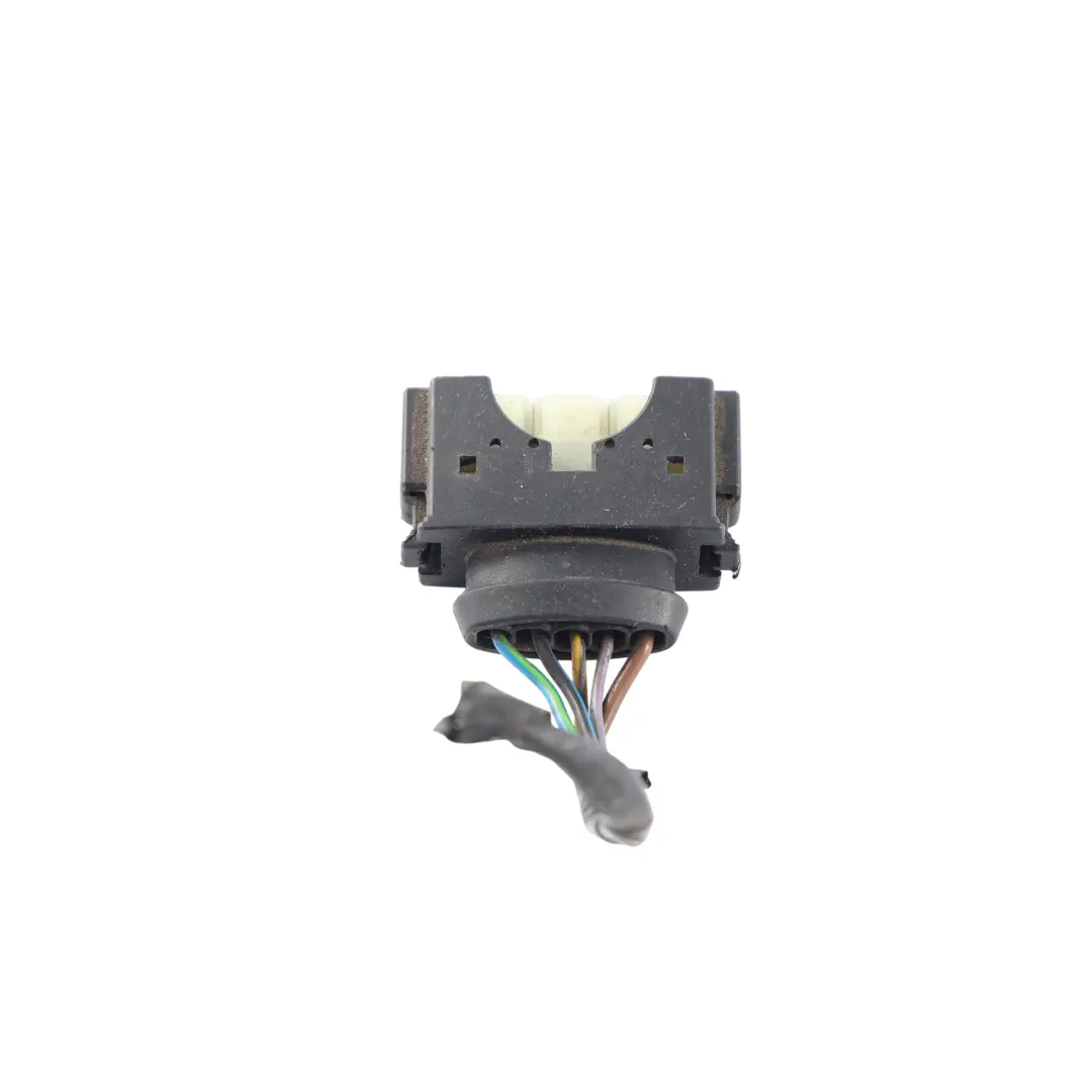 Land Rover Range Rover Fanale Posteriore Destro Presa Cablaggio - SKU XFB000266-1 - Numero di parte XFB000266
