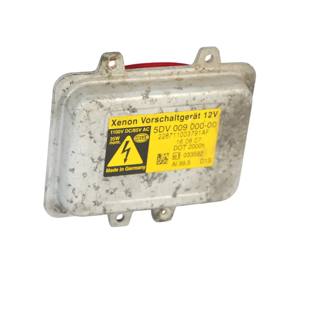 Modulo Luci Alimentatore Faro Xenon Centralina 5DV009000-00 per BMW Range Rover L322 con numero di parte YWC000500 BMW Range Rover L322 Modulo Luci Alimentatore Faro Xenon Centralina 5DV009000-00 - SKU YWC000500 - Numero di parte YWC000500