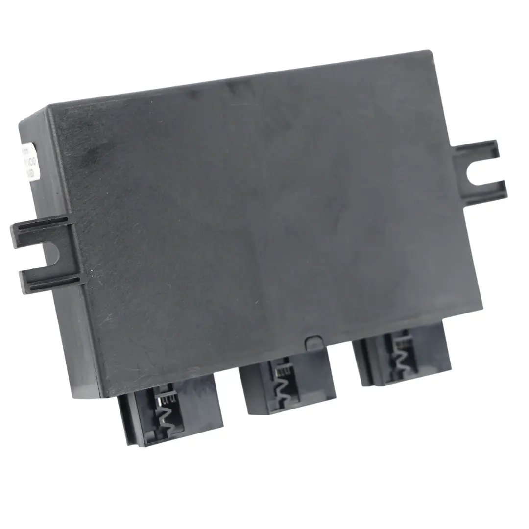PDC Parking Distance Control Module Unit ECU to Range Rover L322 with Part number YWC000931 Range Rover L322 PDC Parking Distance Control Module Unit ECU - SKU YWC000931 - Part number YWC000931