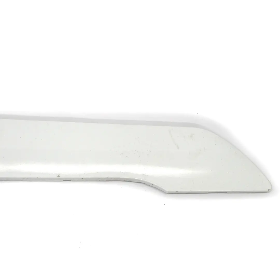 Listwa Osłona Drzwi Prawy Przód Frozen White do Ford Connect Transit o numerze 2031784 Ford Connect Transit Listwa Osłona Drzwi Prawy Przód Frozen White - SKU 2031784-FW - Numer Części 2031784