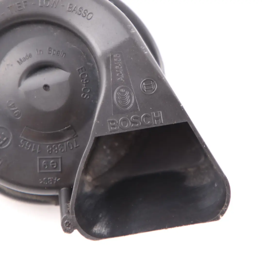 Corne Fanfare Bugle A2035420220 pour Mercedes W169 W203 à propos du numéro de pièce 2035420320 Mercedes W169 W203 Corne Fanfare Bugle A2035420220 - SKU 2035420320 - Numéro de pièce 2035420320