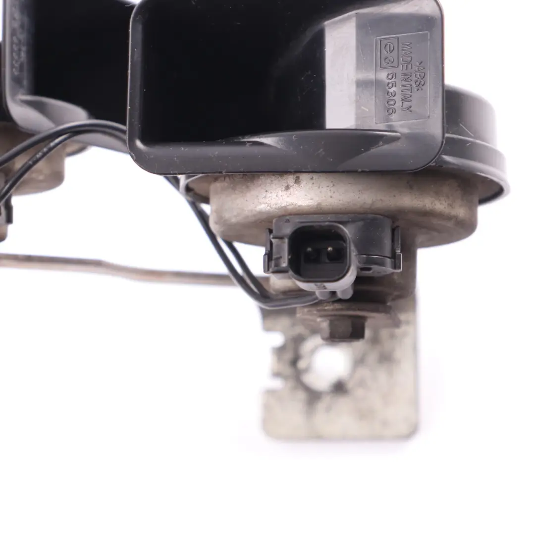 Vauxhall Insignia A Twin Double Horn Signal Fanfare Pitch Assembly - SKU 20857424 - Part number 20857424