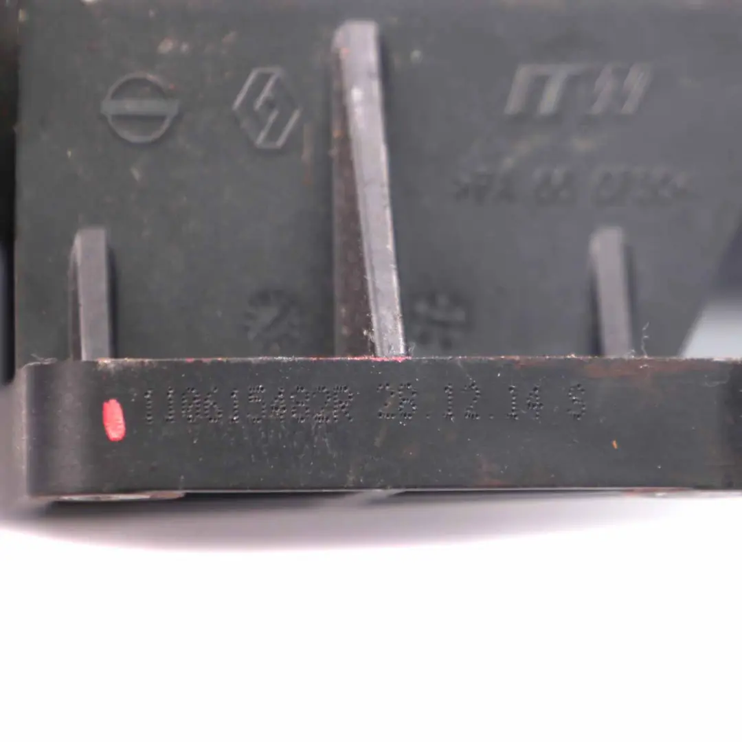 Thermostat Kühlmittelgehäuse für Renault Trafic III Opel Vivaro B 1.6 DCi mit Teilenummer 210474640R Renault Trafic III Opel Vivaro B 1.6 DCi Thermostat Kühlmittelgehäuse - SKU 210474640R - Teilenummer 210474640R