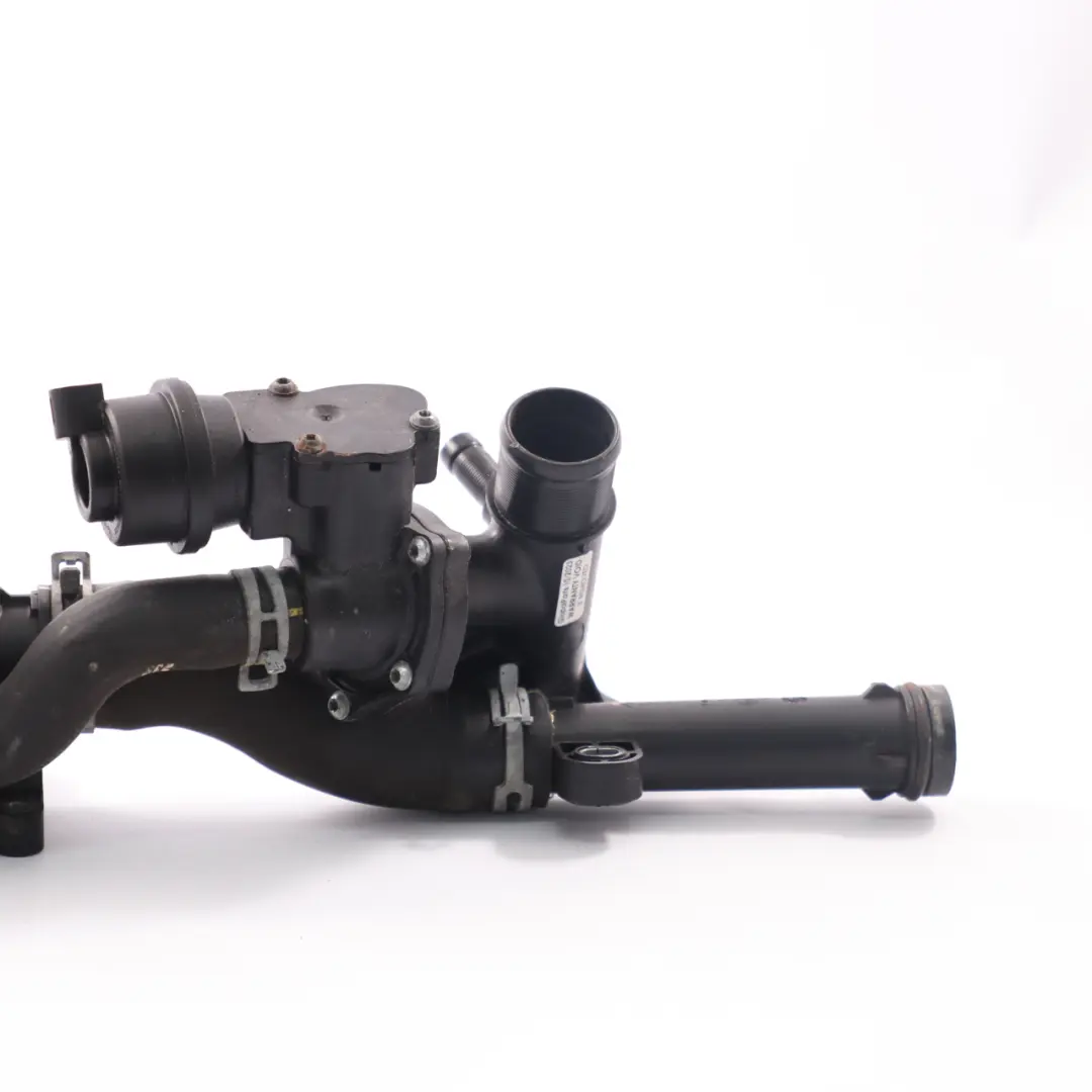 Termostato Alloggiamento per Renault Trafic III Opel Vivaro B 1.6 DCi con numero di parte 210474640R Renault Trafic III Opel Vivaro B 1.6 DCi Termostato Alloggiamento - SKU 210474640R - Numero di parte 210474640R