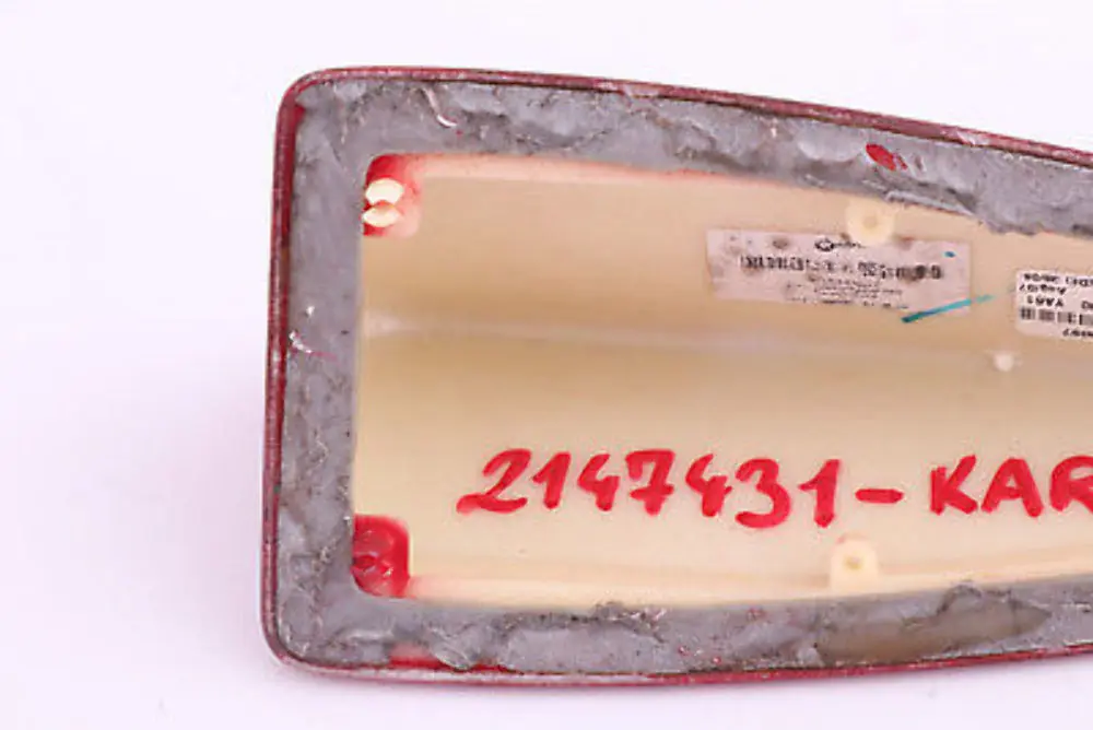 BMW X3 Series E83 E83N LCI Roof Aerial Casing Shark Fin Antenna Karmesinrot Red - SKU 2147431-KAR - Part number 2147431