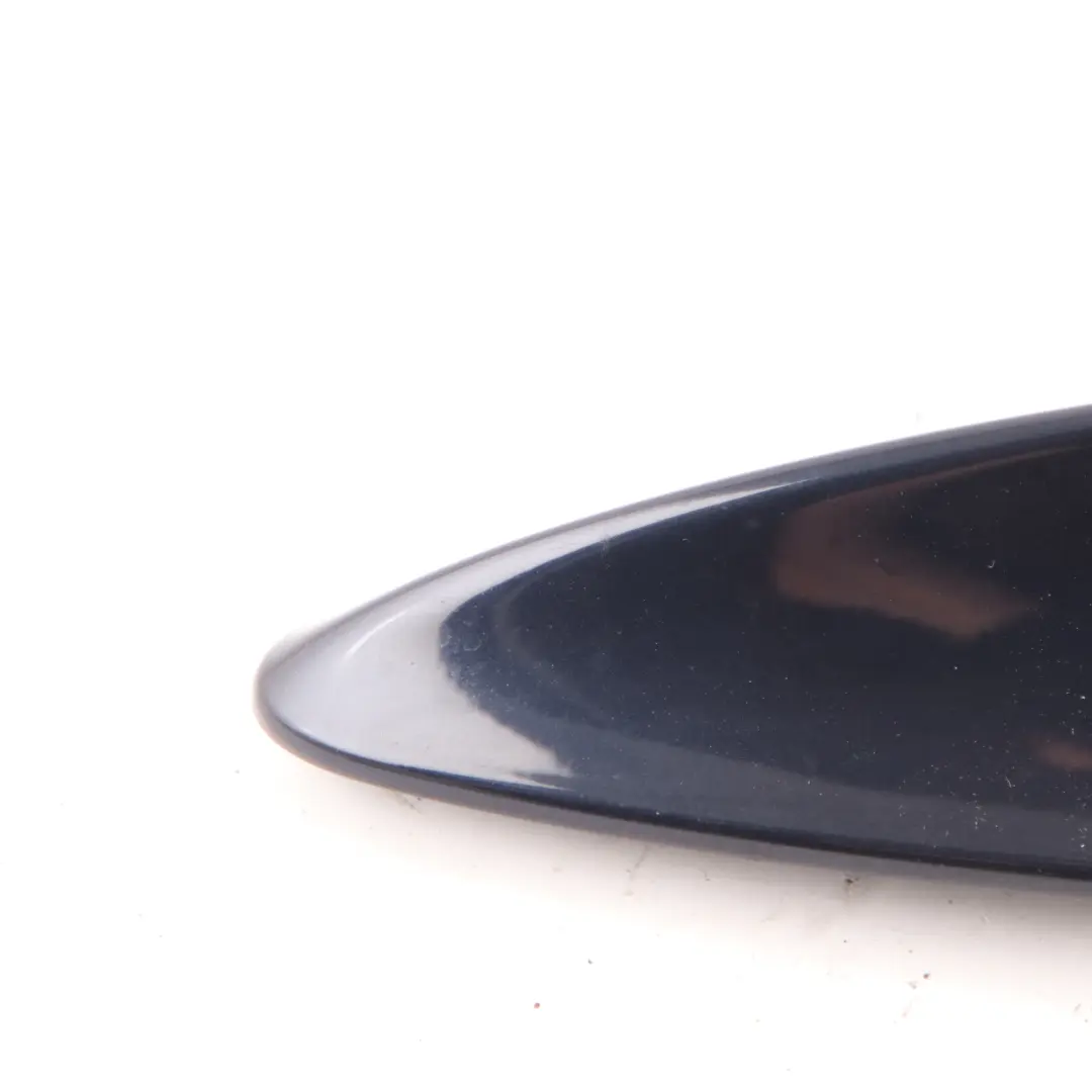 Tettuccio Custodia Vuota Antenna Tetto Blu Monaco Blu - A35 per BMW X3 E83 con numero di parte 2147431 BMW X3 E83 Tettuccio Custodia Vuota Antenna Tetto Blu Monaco Blu - A35 - SKU 2147431-MB1 - Numero di parte 2147431