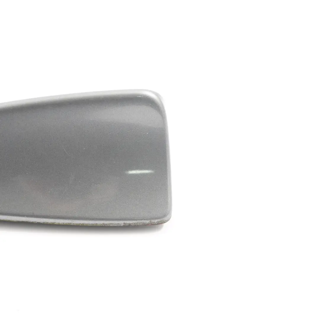 Copertura antenna tetto Rivestimento antenna Spacegrau Grigio - A52 per BMW X3 E83 con numero di parte 2147431 BMW X3 E83 Copertura antenna tetto Rivestimento antenna Spacegrau Grigio - A52 - SKU 2147431-SCG - Numero di parte 2147431