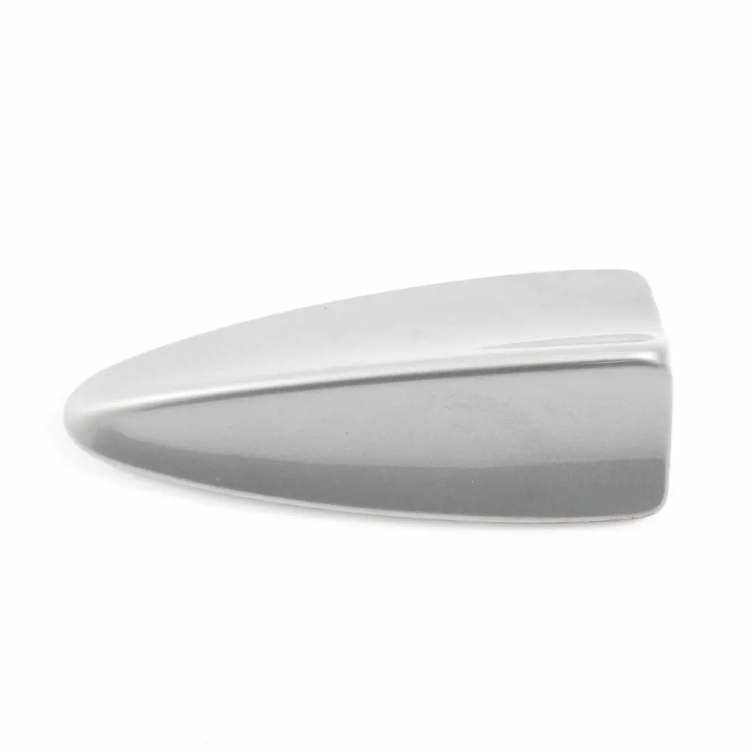 Copertura antenna tetto Rivestimento antenna Spacegrau Grigio - A52 per BMW X3 E83 con numero di parte 2147431 BMW X3 E83 Copertura antenna tetto Rivestimento antenna Spacegrau Grigio - A52 - SKU 2147431-SCG - Numero di parte 2147431