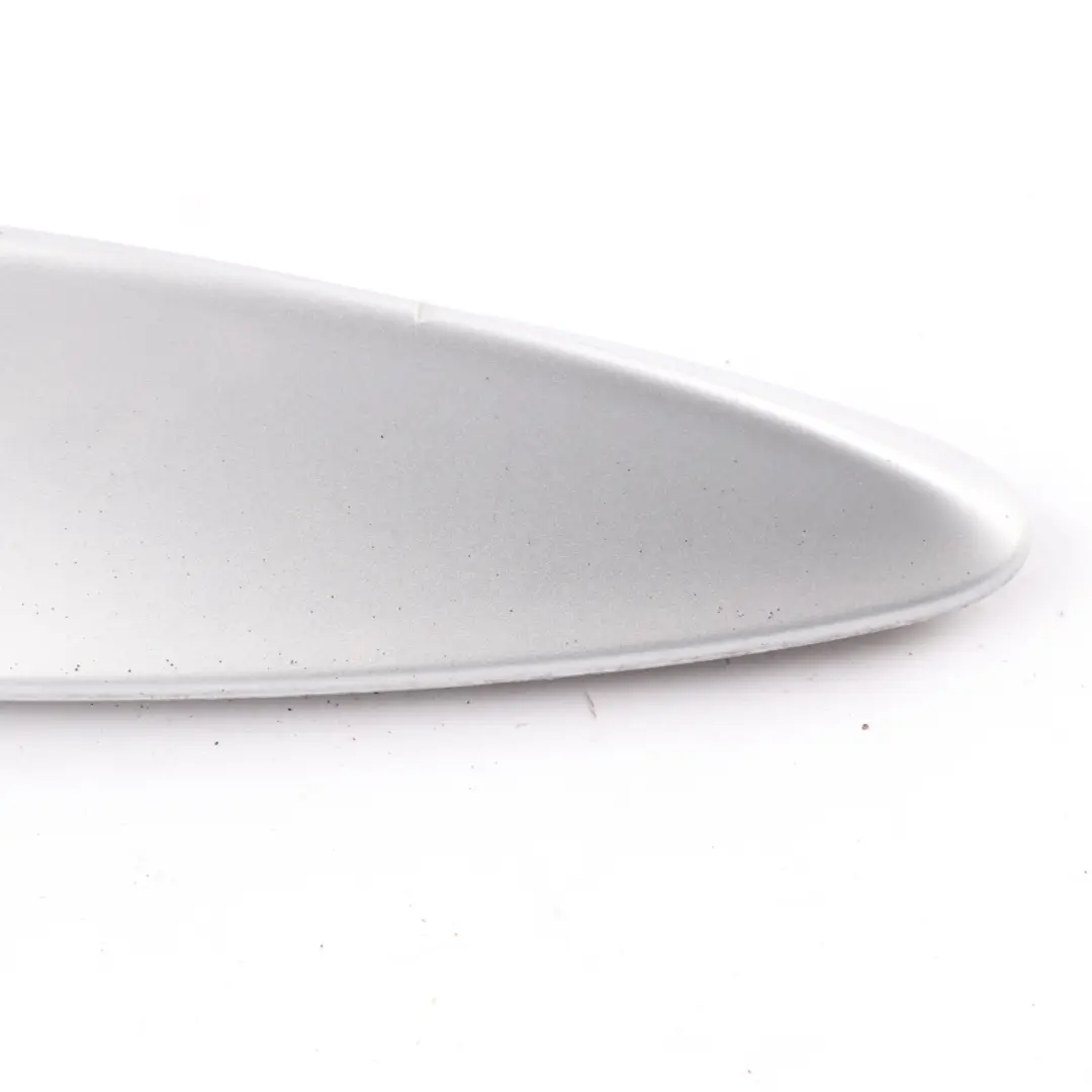 Cache antenne toit Ailette de Requin Antenne Titansilber Argent 354 pour BMW X3 E83 à propos du numéro de pièce 2147431 BMW X3 E83 Cache antenne toit Ailette de Requin Antenne Titansilber Argent 354 - SKU 2147431-TS - Numéro de pièce 2147431