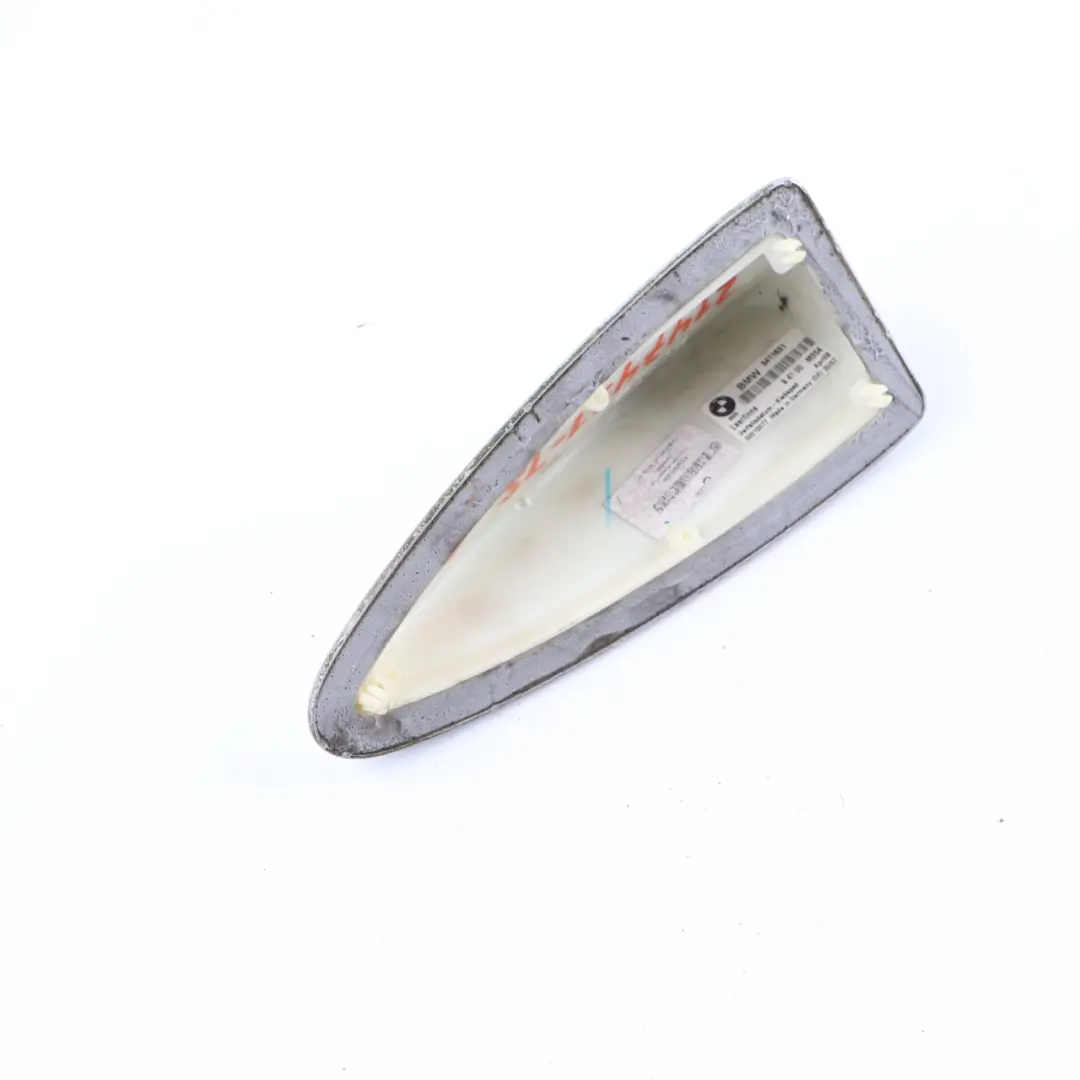 Cache antenne toit Ailette de Requin Antenne Titansilber Argent 354 pour BMW X3 E83 à propos du numéro de pièce 2147431 BMW X3 E83 Cache antenne toit Ailette de Requin Antenne Titansilber Argent 354 - SKU 2147431-TS - Numéro de pièce 2147431