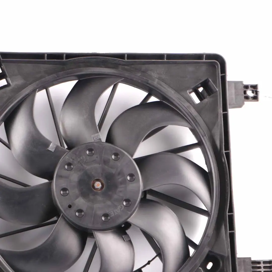 2.3L DCi Engine Cooling Radiator Fan Shroud to Renault Master III with Part number 214754524R Renault Master III 2.3L DCi Engine Cooling Radiator Fan Shroud - SKU 214754524R - Part number 214754524R