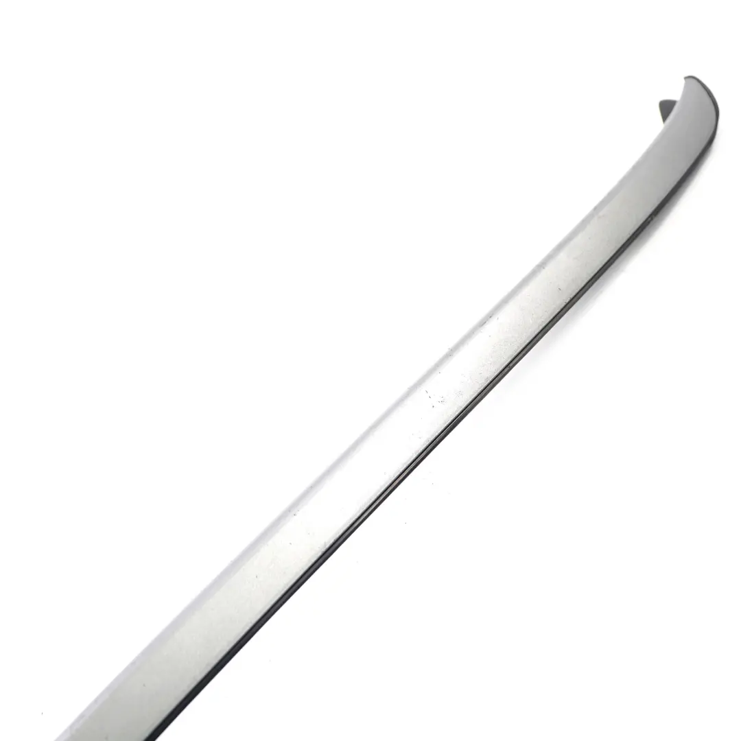 Vetri BMW E71 E72 Striscia di rivestimento del parabrezza Trim destra per con numero di parte 2147602 Vetri BMW E71 E72 Striscia di rivestimento del parabrezza Trim destra - SKU 2147602 - Numero di parte 2147602