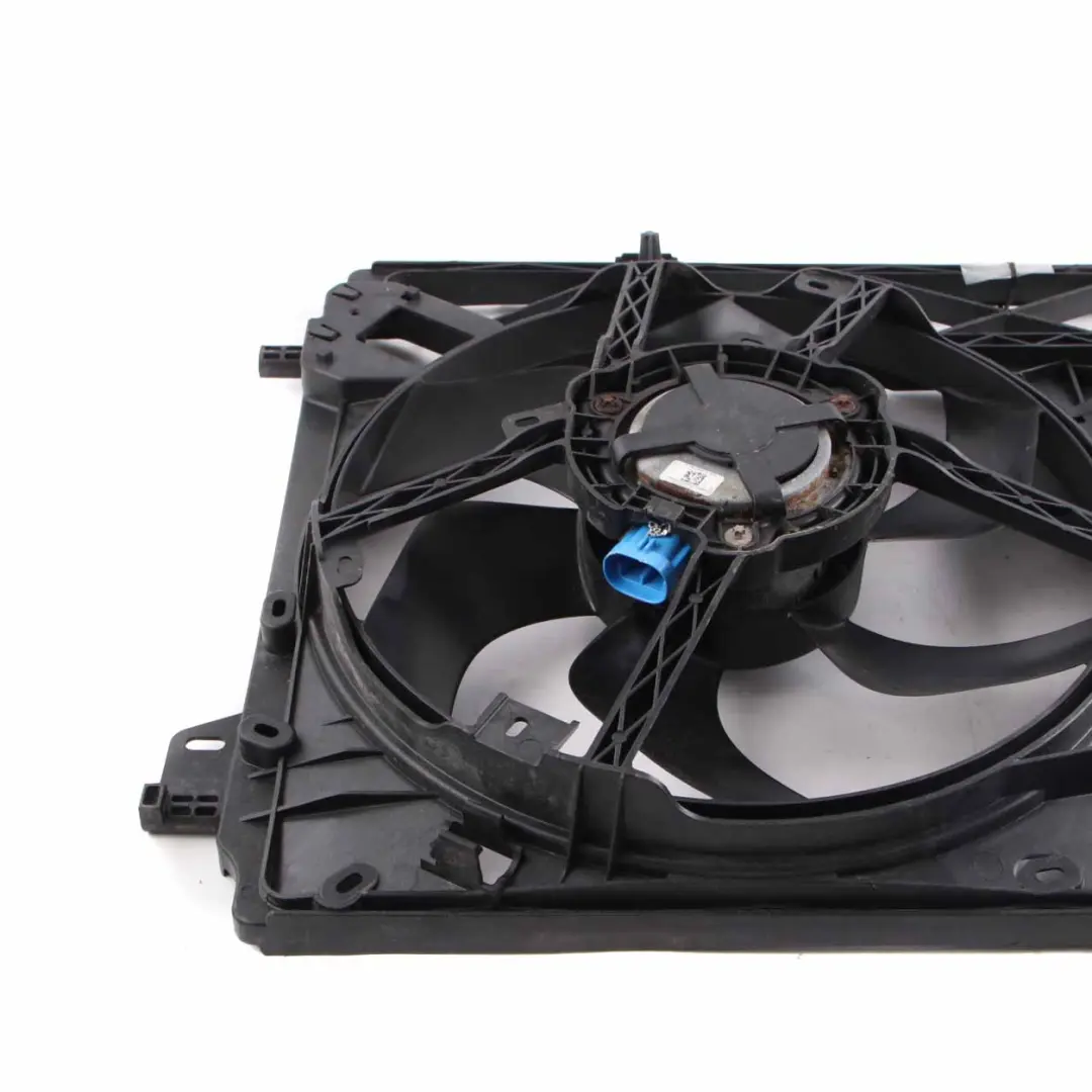 Cooling Radiator Fan Shroud to Renault Trafic 3 Vivaro B 1.6 DCI Engine with Part number 214818795R Renault Trafic 3 Vivaro B 1.6 DCI Engine Cooling Radiator Fan Shroud - SKU 214818795R - Part number 214818795R