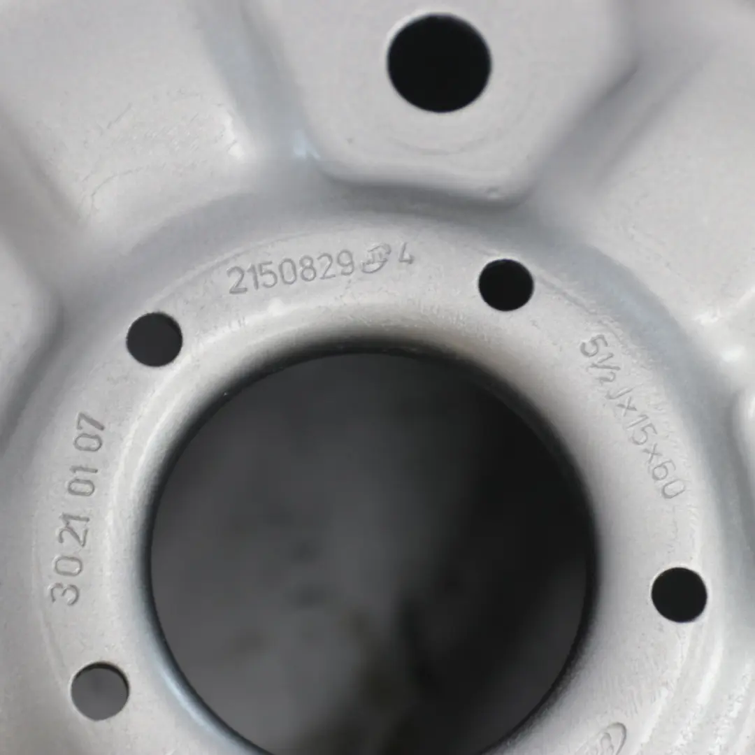 Steel Wheel Rim 15" ET:60 5,5J to Ford Transit Silver with Part number 2150829 Ford Transit Silver Steel Wheel Rim 15" ET:60 5,5J - SKU 2150829 - Part number 2150829