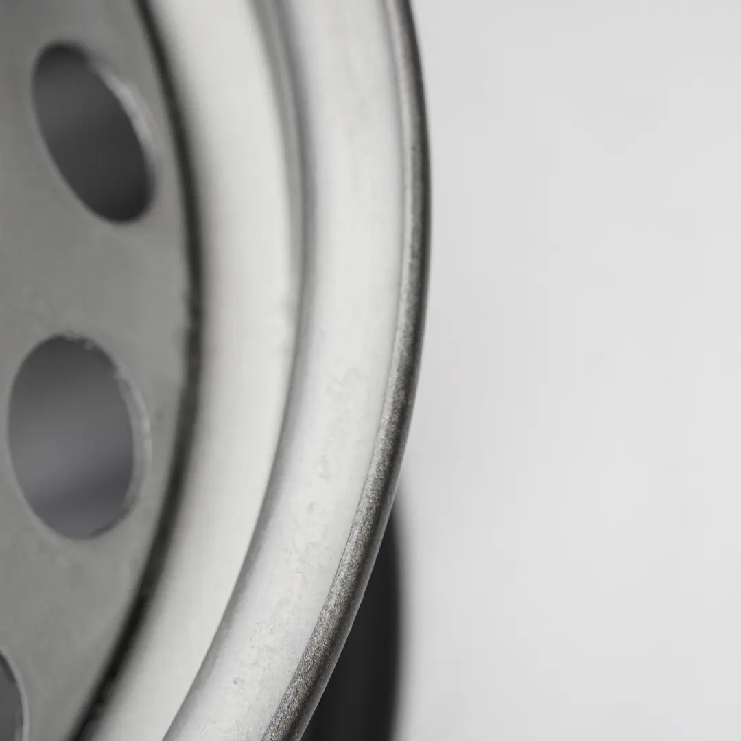 Felga Stalowa 15" 6J 9T161007CA do Ford Custom o numerze 2150841 Ford Custom Felga Stalowa 15" 6J 9T161007CA - SKU 2150841 - Numer Części 2150841