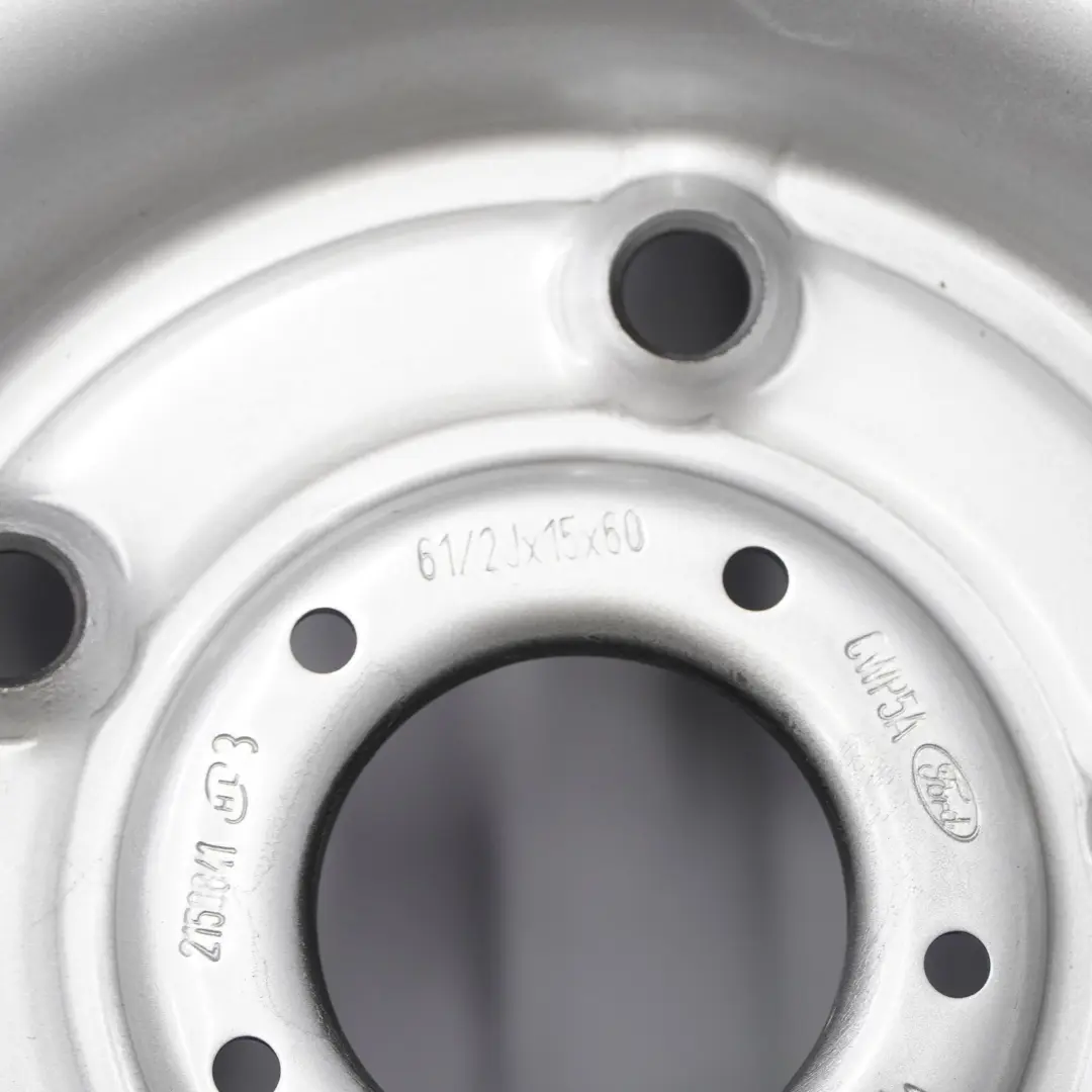 Jante Acier 15" 6,5J ET:60 pour Ford Transit Custom Silver à propos du numéro de pièce 2150841 Ford Transit Custom Silver Jante Acier 15" 6,5J ET:60 - SKU 2150841 - Numéro de pièce 2150841