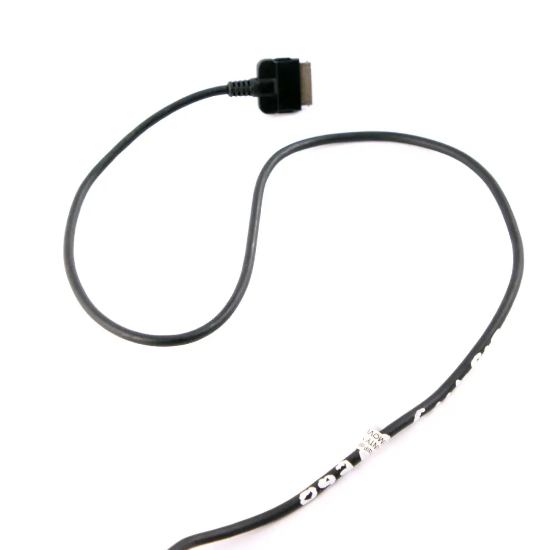 Cable Adaptador Conexión iPod para BMW Serie 1 3 5 E60 E87 E90 E91 con número de pieza 2154179 BMW Serie 1 3 5 E60 E87 E90 E91 Cable Adaptador Conexión iPod - SKU 2154179 - Número de pieza 2154179