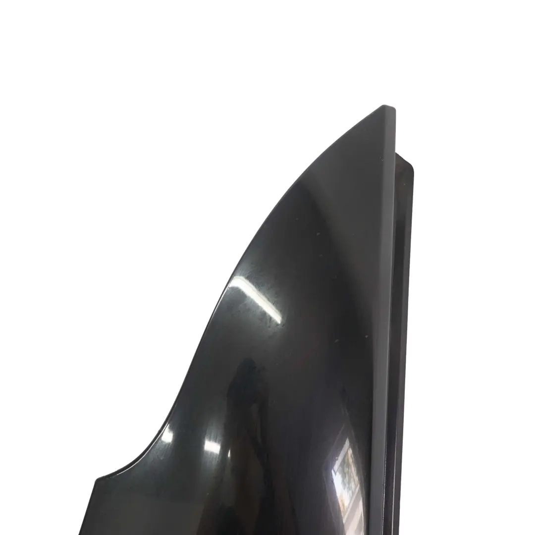 Panneau d'aile avant gauche Black Sapphire Metallic - 475 pour BMW E63 E64 à propos du numéro de pièce 2155901 BMW E63 E64 Panneau d'aile avant gauche Black Sapphire Metallic - 475 - SKU 2155901-BS2 - Numéro de pièce 2155901