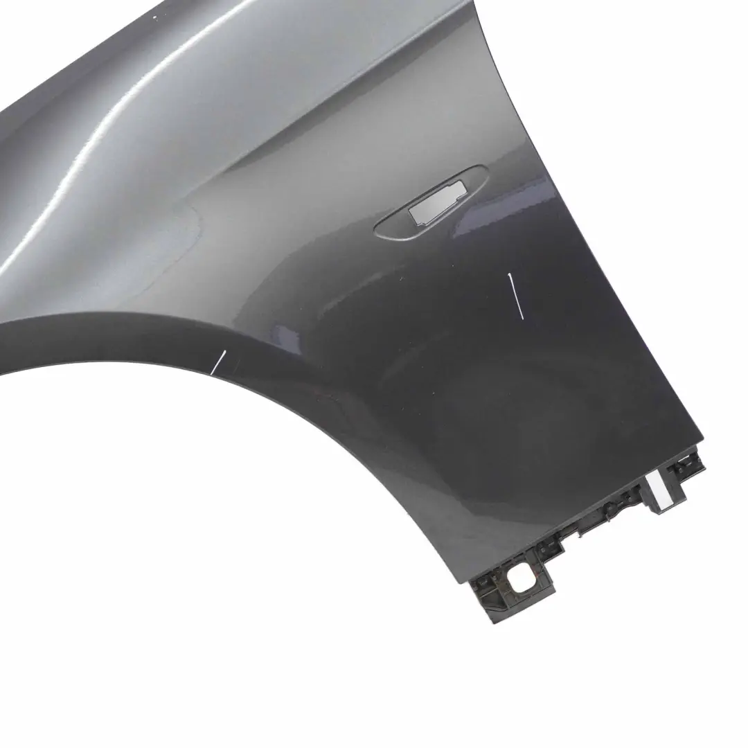 Błotnik Lewy Sparkling Graphite - A22 do BMW E92 E93 o numerze 2155919 BMW E92 E93 Błotnik Lewy Sparkling Graphite - A22 - SKU 2155919-SG5 - Numer Części 2155919