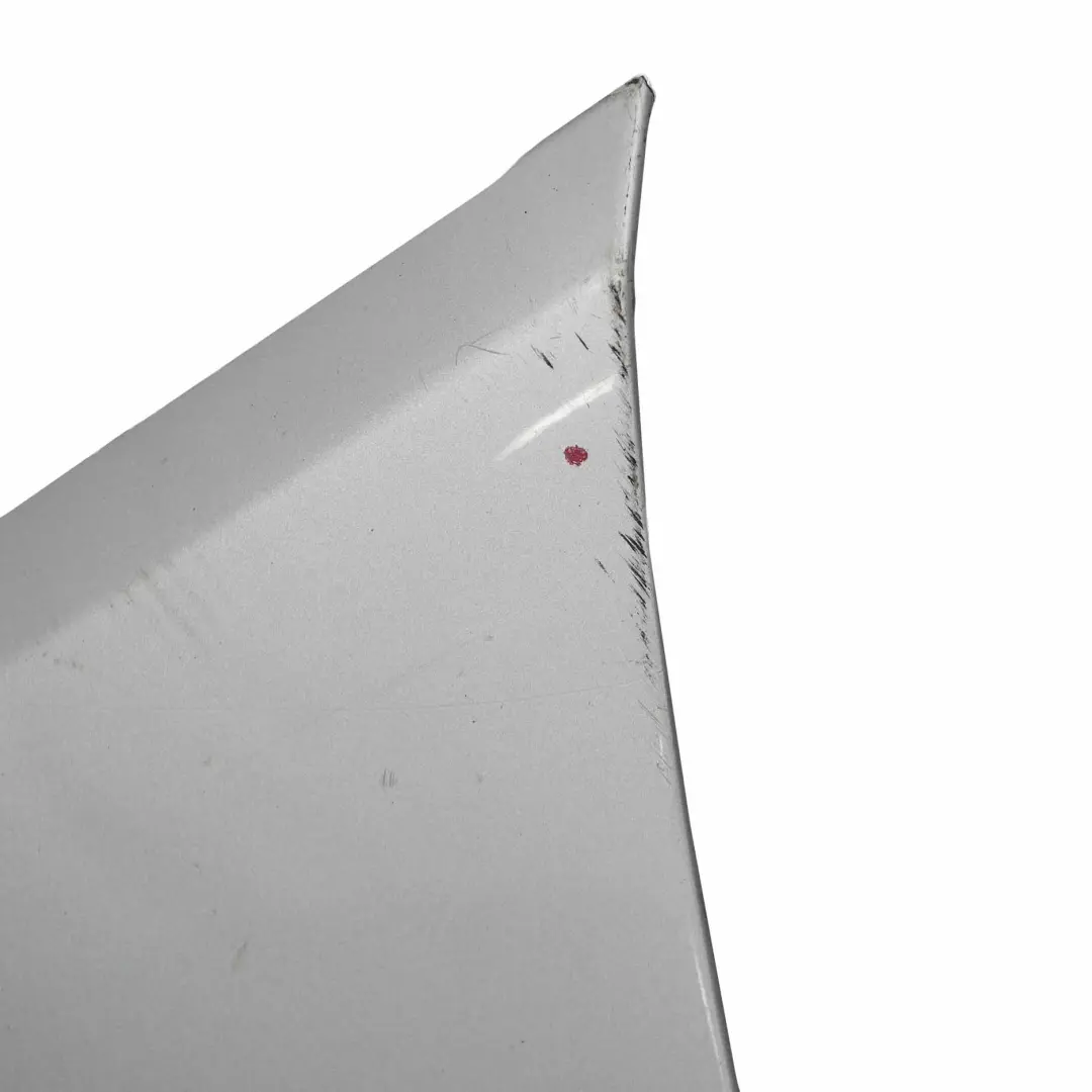 Pannello Laterale Parafango Anteriore Sinistra Titansilber Argento - 354 per BMW E92 con numero di parte 2155919 BMW E92 Pannello Laterale Parafango Anteriore Sinistra Titansilber Argento - 354 - SKU 2155919-TS6 - Numero di parte 2155919