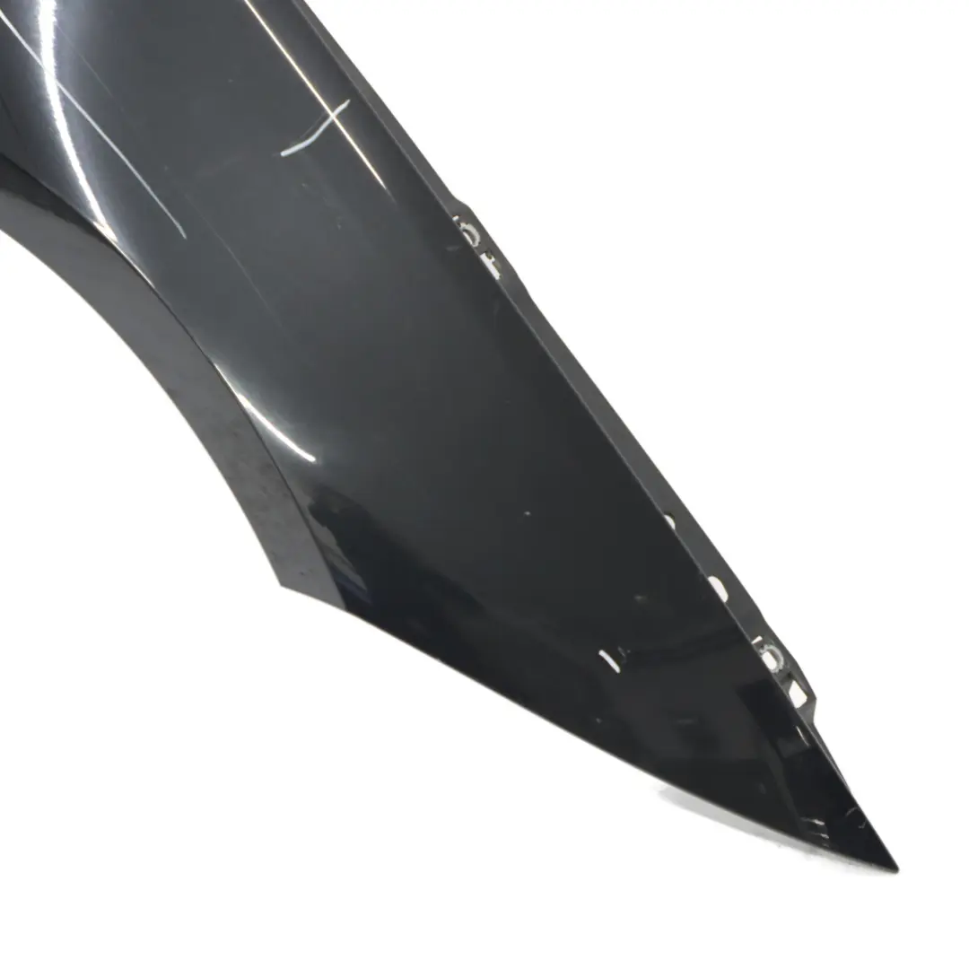 Panel Lateral Guardabarros Delantero Derecho Zafiro Negro Metalizado 475 para BMW E92 con número de pieza 2155922 BMW E92 Panel Lateral Guardabarros Delantero Derecho Zafiro Negro Metalizado 475 - SKU 2155922-BS6 - Número de pieza 2155922