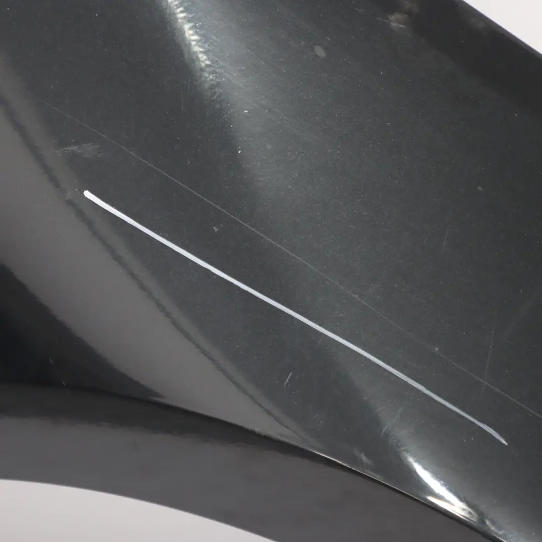 Panel Lateral Guardabarros Delantero Derecho Zafiro Negro Metalizado 475 para BMW E92 con número de pieza 2155922 BMW E92 Panel Lateral Guardabarros Delantero Derecho Zafiro Negro Metalizado 475 - SKU 2155922-BS6 - Número de pieza 2155922