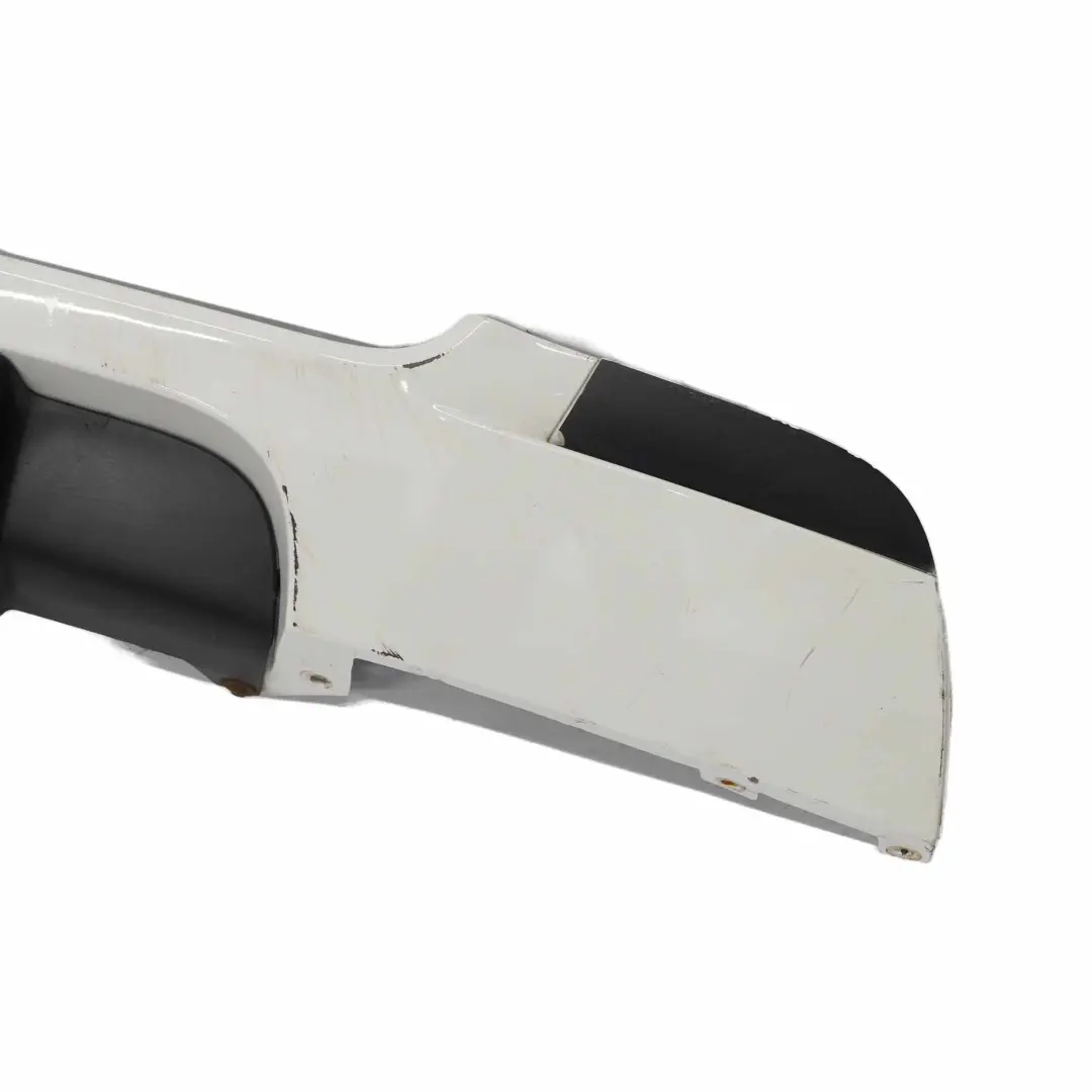 Choc-Receveur M Package Blende Dessous Centre Alpin Blanche pour BMW E92 E93 à propos du numéro de pièce 2158794 BMW E92 E93 Choc-Receveur M Package Blende Dessous Centre Alpin Blanche - SKU 2158794 - Numéro de pièce 2158794