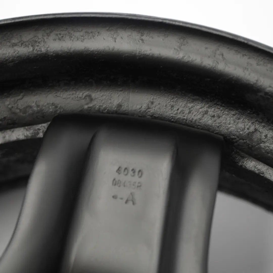 Llanta Renault Scenic 3 III Negro 16" ET:47 6,5J 5x114,3 para con número de pieza 2160720 Llanta Renault Scenic 3 III Negro 16" ET:47 6,5J 5x114,3 - SKU 2160720 - Número de pieza 2160720