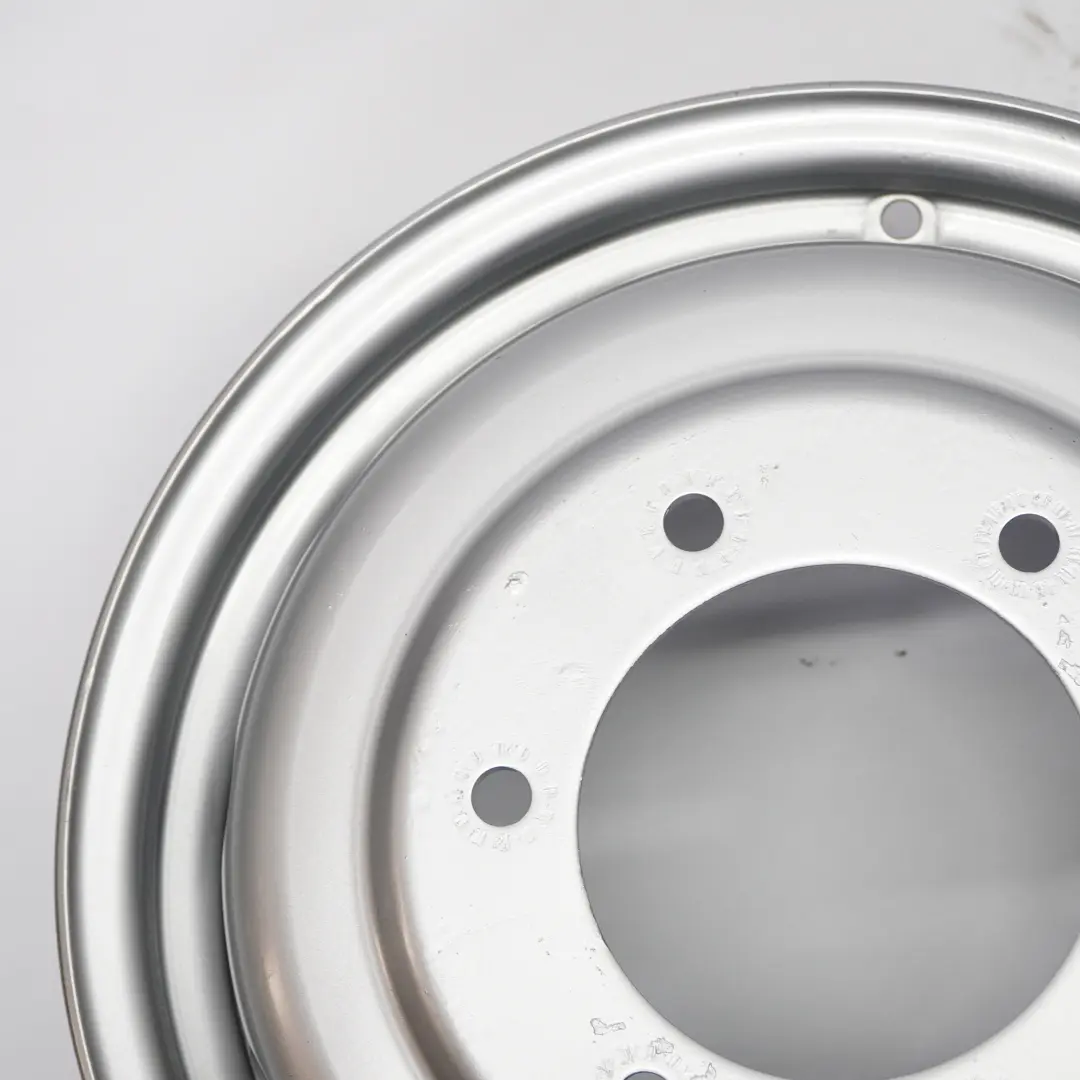 Silber Stahl felge 16" ET:105,5 5J für Ford Transit MK7 mit Teilenummer 2160836 Ford Transit MK7 Silber Stahl felge 16" ET:105,5 5J - SKU 2160836 - Teilenummer 2160836