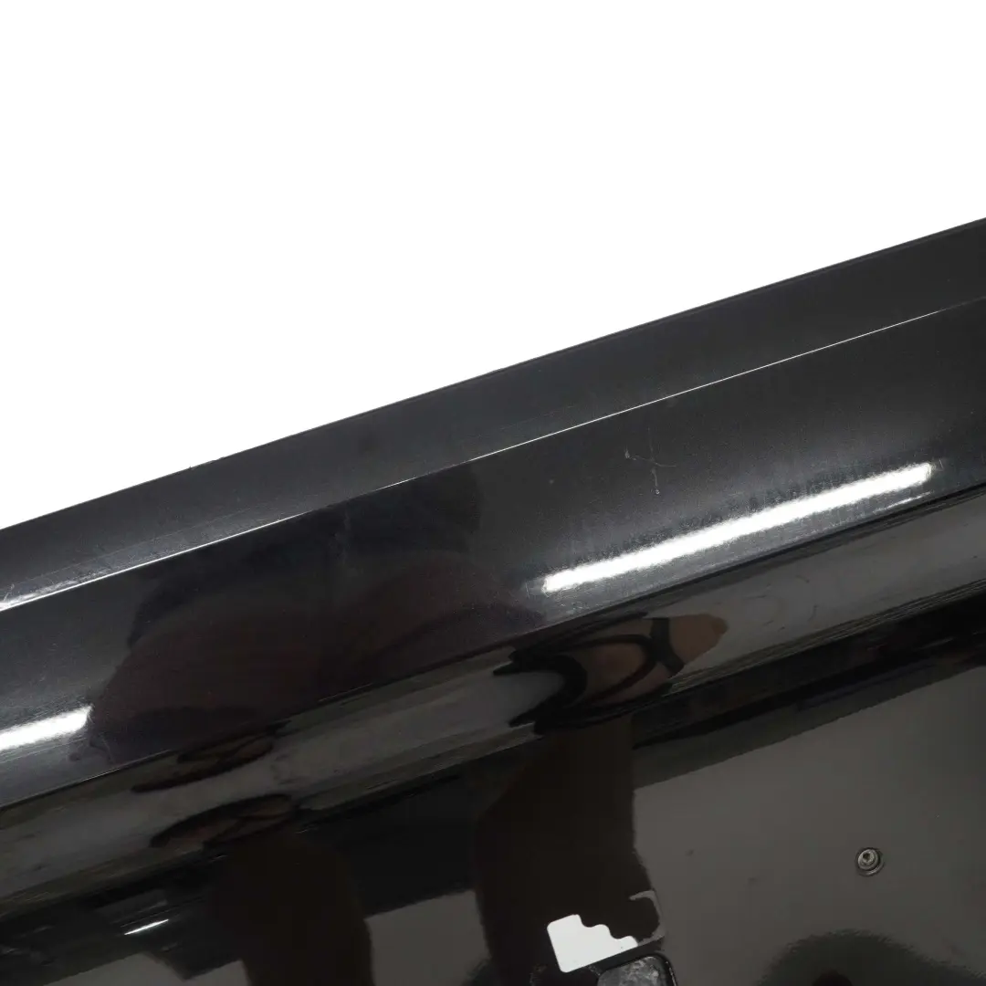 Listwa Blenda Tylnej Klapy Black Sapphire do BMW F07 o numerze 2166088 BMW F07 Listwa Blenda Tylnej Klapy Black Sapphire - SKU 2166088-BS1 - Numer Części 2166088