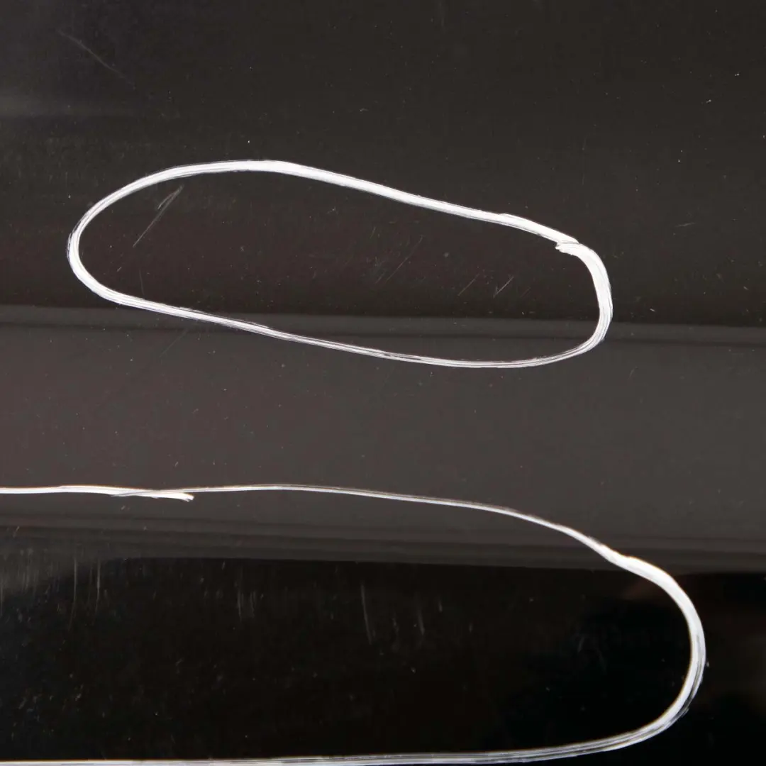 Coperchio Bagagliaio Portellone Posteriore Finitura Nero Zaffiro - 475 per BMW F07 con numero di parte 2166088 BMW F07 Coperchio Bagagliaio Portellone Posteriore Finitura Nero Zaffiro - 475 - SKU 2166088-BS - Numero di parte 2166088