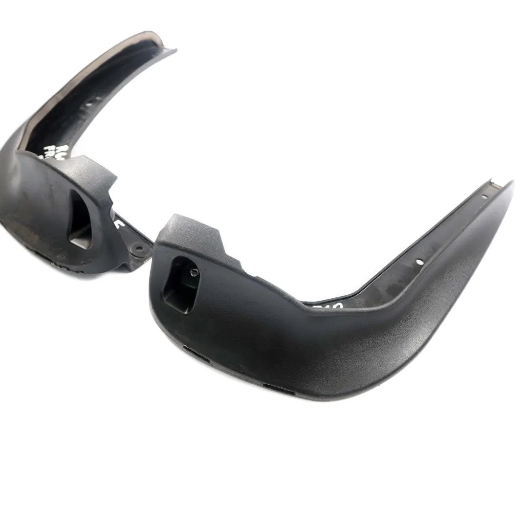 Bavettes avant gauche droite bavettes anti-eclaboussures Set pour Mini Countryman R60 à propos du numéro de pièce 2166935 Mini Countryman R60 Bavettes avant gauche droite bavettes anti-eclaboussures Set - SKU 2166935 - Numéro de pièce 2166935