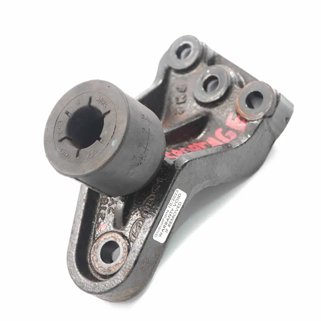 Support Mount Bracket Holder to Kia Sportage 3 1.7 CRDi Engine with Part number 218252Y600 Kia Sportage 3 1.7 CRDi Engine Support Mount Bracket Holder - SKU 218252Y600 - Part number 218252Y600