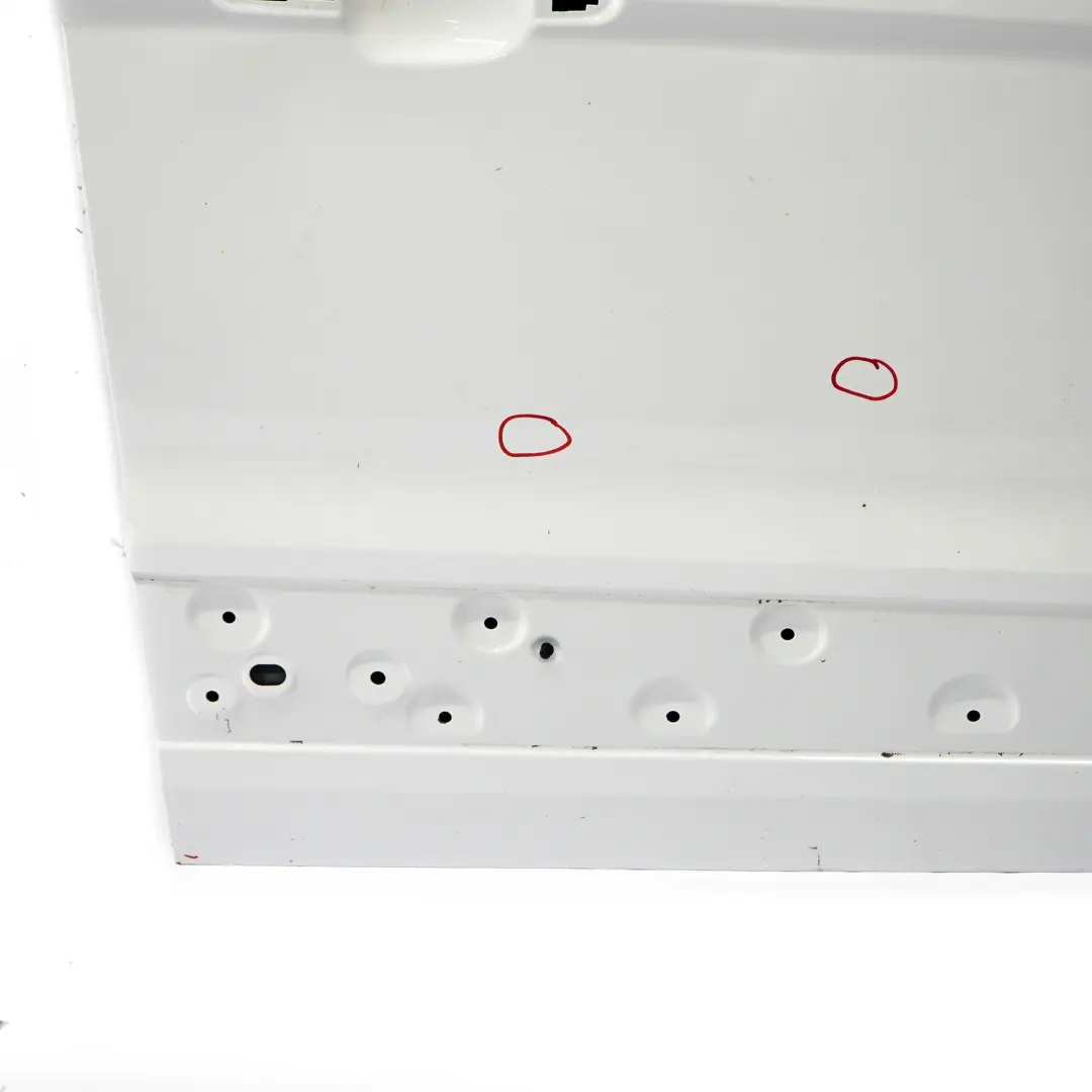 Puerta Delantera Derecha Cubrepuerta Frozen White - Z2 para Ford Transit Connect con número de pieza 2193190 Ford Transit Connect Puerta Delantera Derecha Cubrepuerta Frozen White - Z2 - SKU 2193190-FW - Número de pieza 2193190