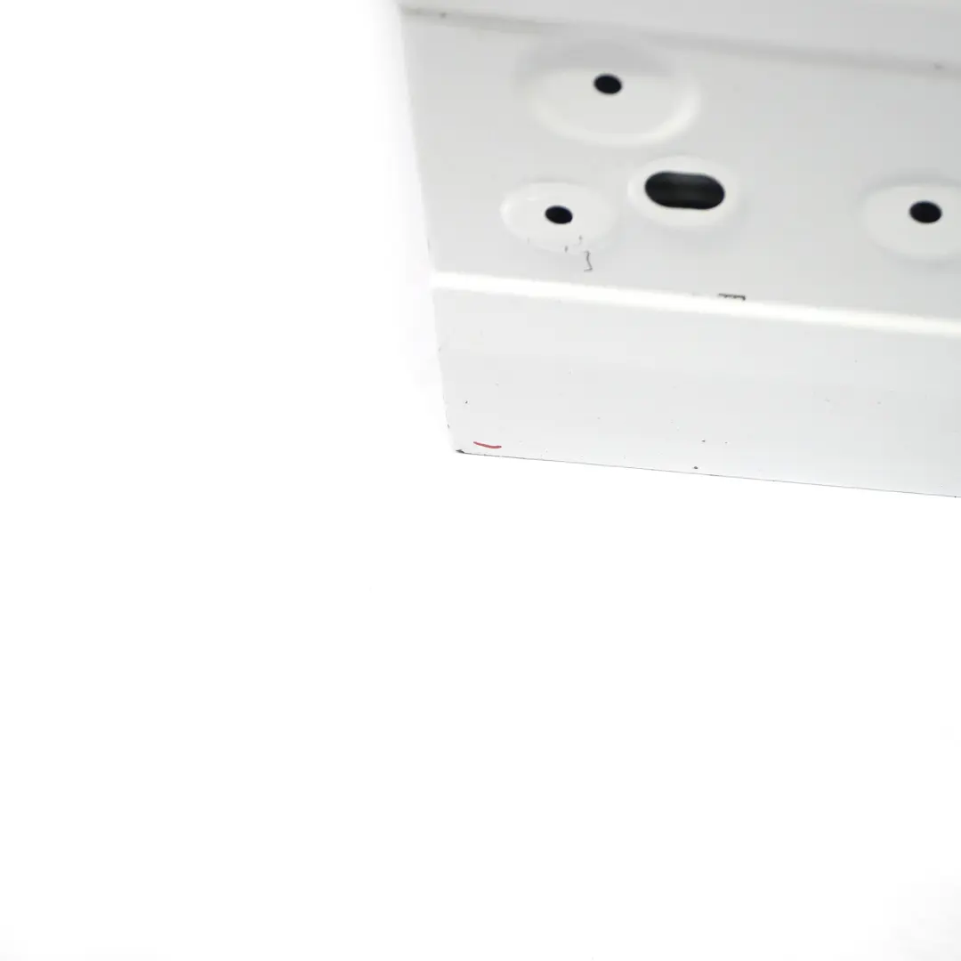 Drzwi Prawe Przednie Frozen White Białe - Z2 do Ford Transit o numerze 2193190 Ford Transit Drzwi Prawe Przednie Frozen White Białe - Z2 - SKU 2193190-FW - Numer Części 2193190