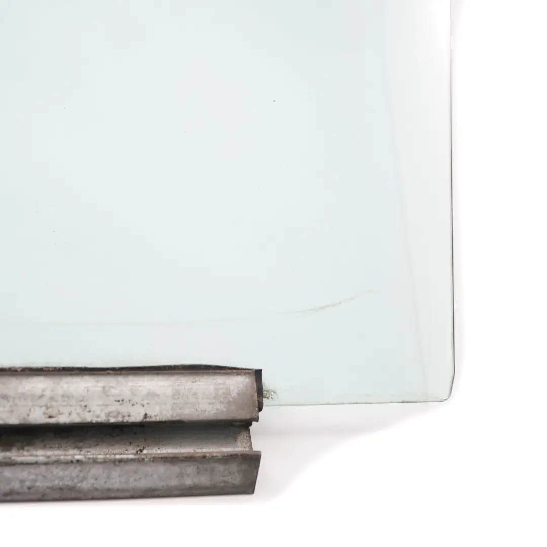 Volkswagen LT 35 Fenster Glas Vordertür Rechts Verglasung AS2 - SKU 22008452028 - Teilenummer 22008452028